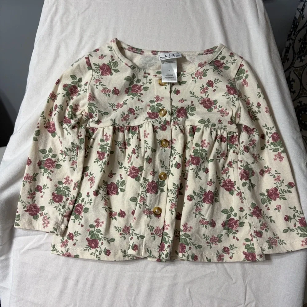 Nicole Miller New York Girls 2T Floral Peplum Top Long Sleeve Button Front Cream